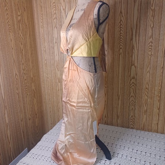 silk maison belly dress - Picture 3 of 6